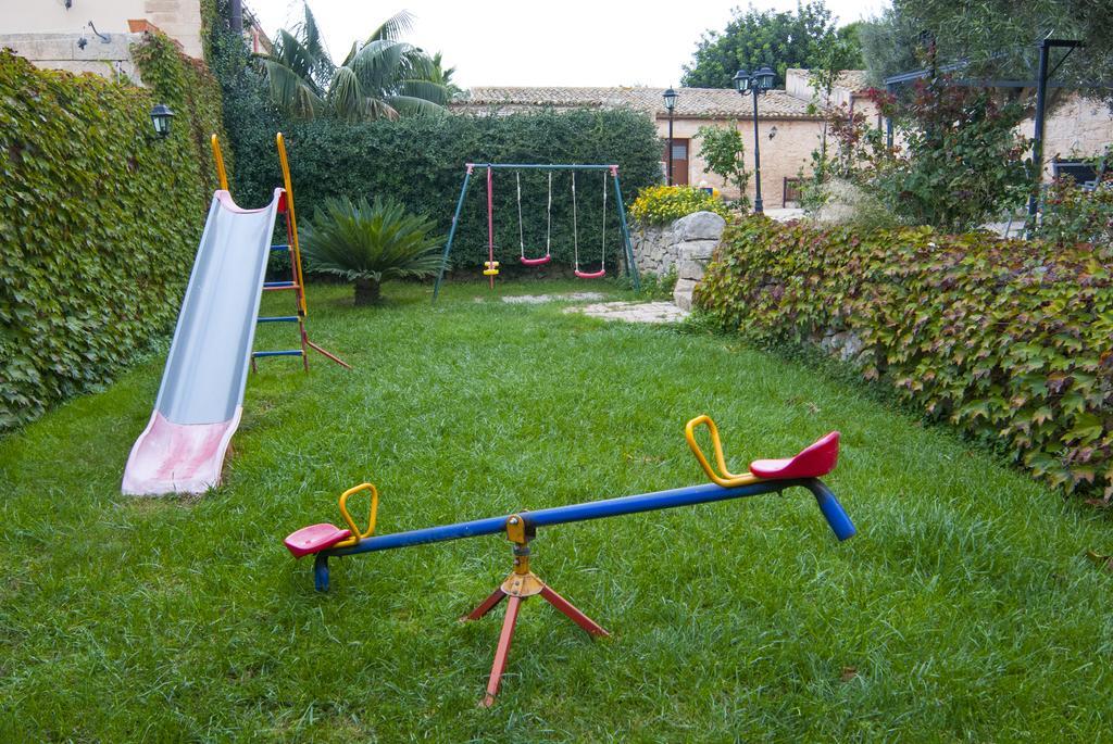 Agriturismo Al Casale Donnafugata Exterior photo