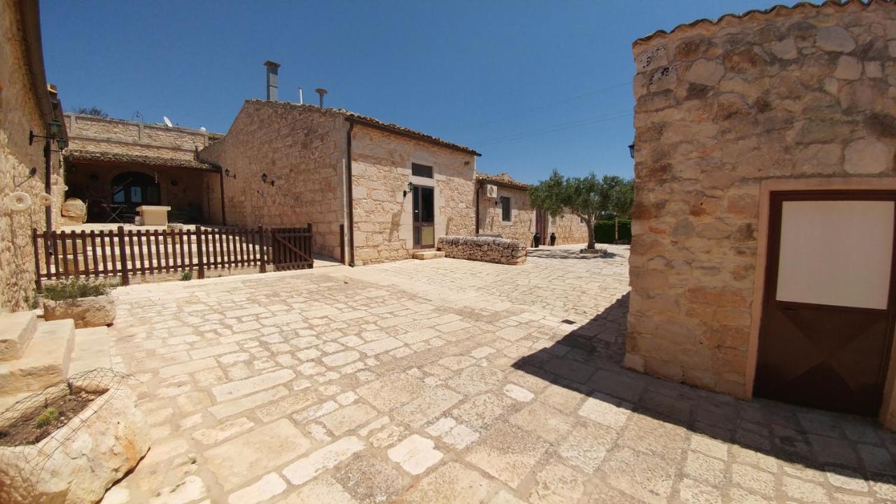 Agriturismo Al Casale Donnafugata Exterior photo